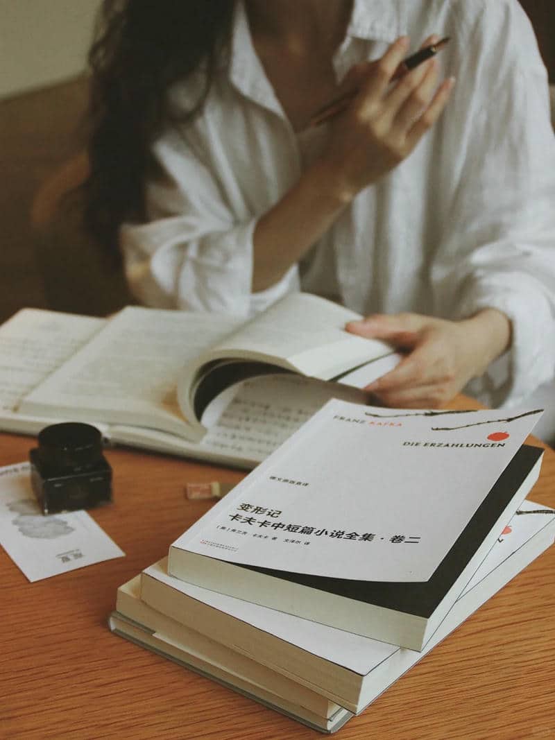 ảnh cố gắng học tập
