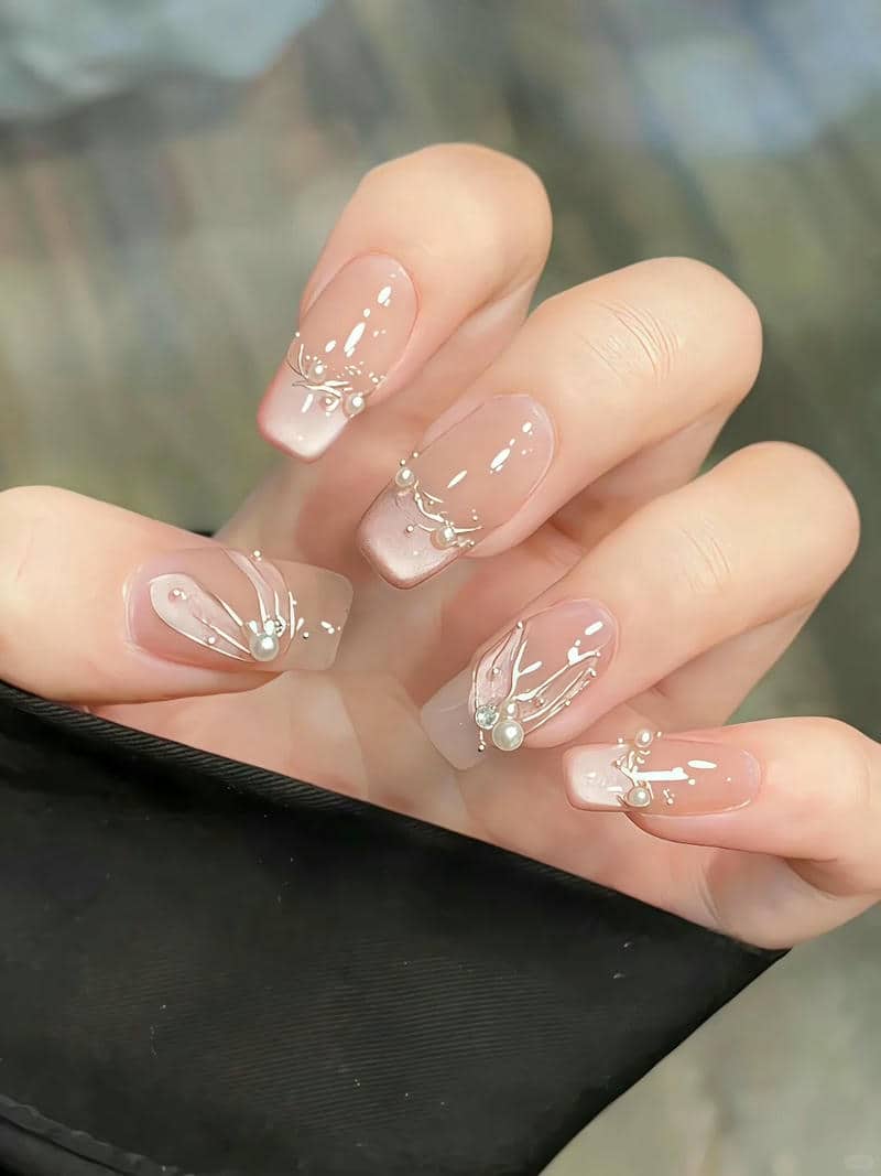 ảnh mẫu nail bánh bèo nhẹ nhàng