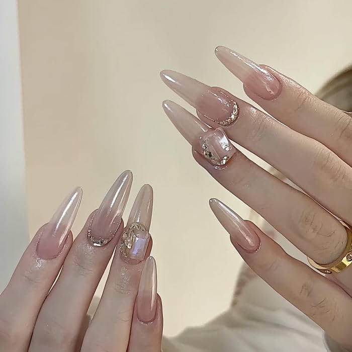 ảnh mẫu nail cô dâu đơn giản
