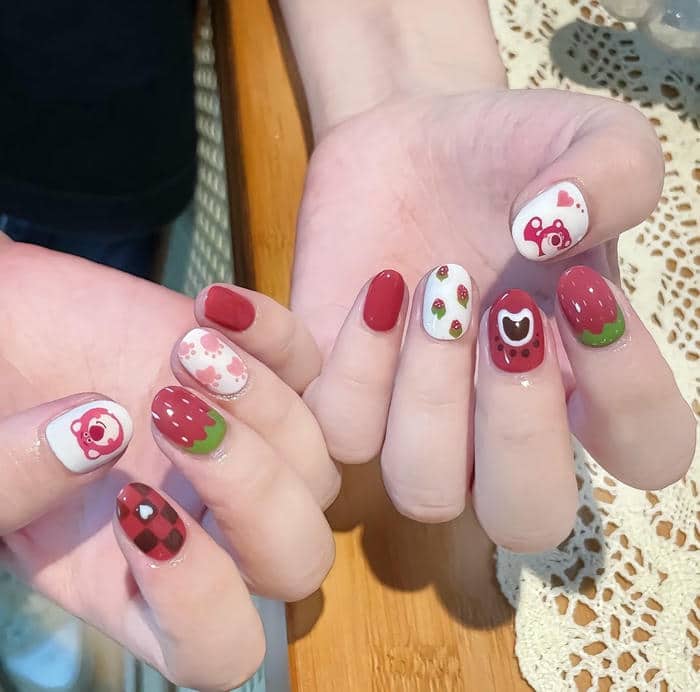 ảnh mẫu nail gấu dâu