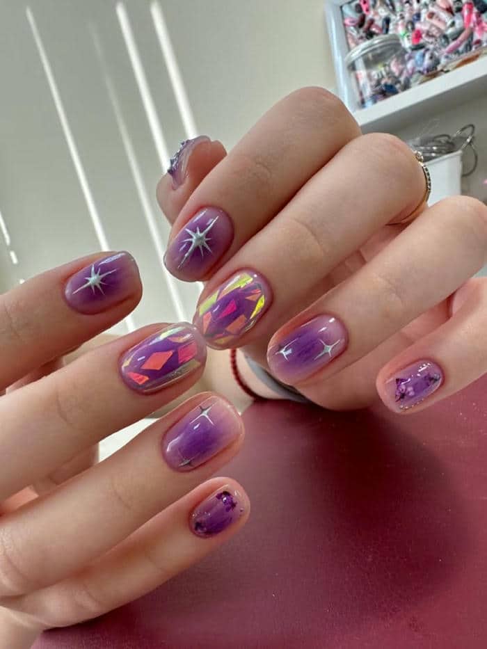 ảnh mẫu nail màu tím thạch