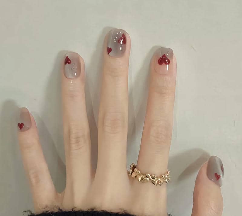 ảnh mẫu nail móng ngắn đơn giản