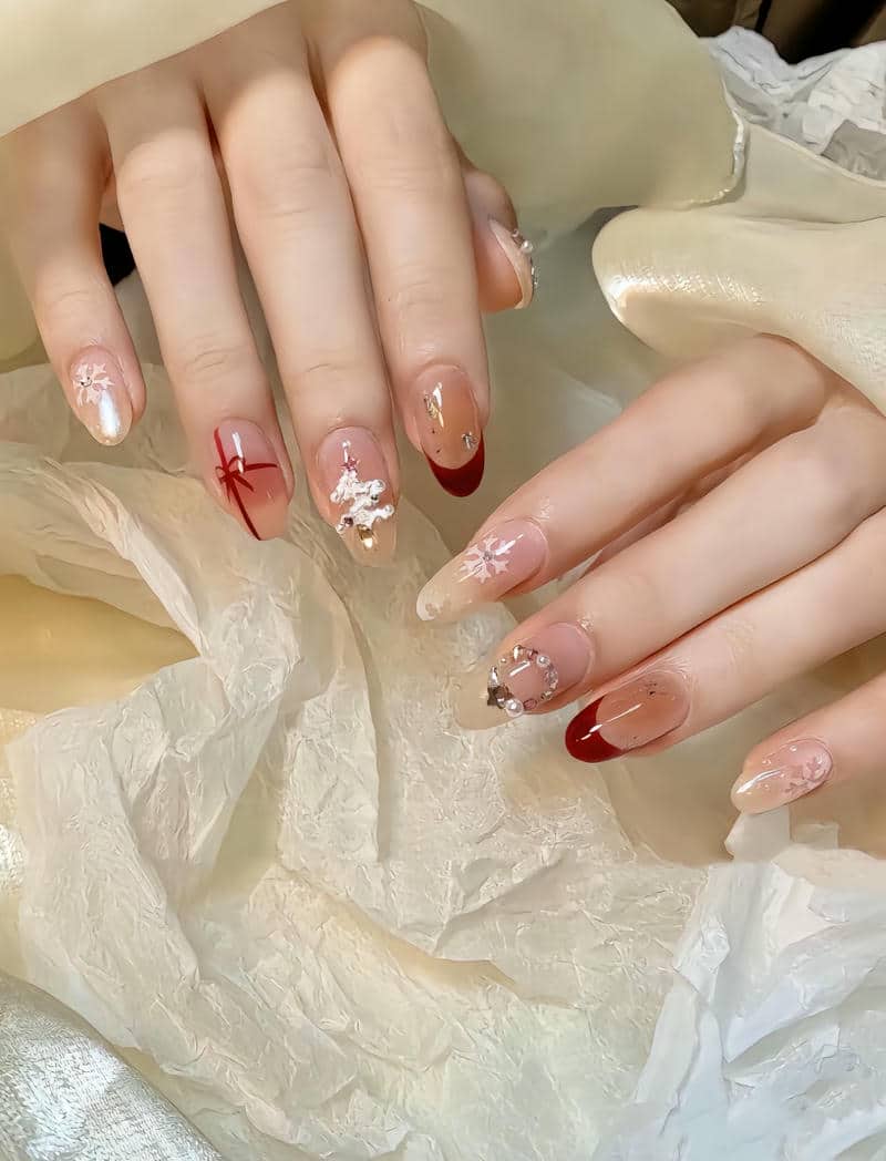 ảnh mẫu nail noel màu đỏ