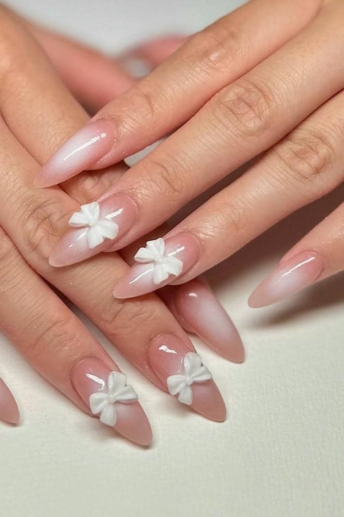 ảnh mẫu nail trắng đính nơ