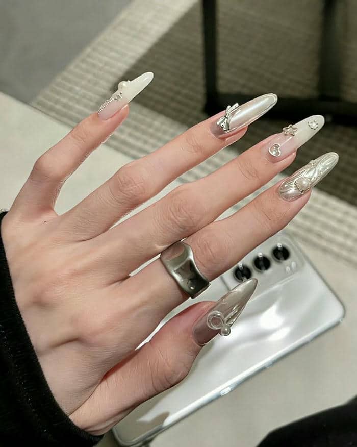 ảnh mẫu nail tráng gương ngọc trai