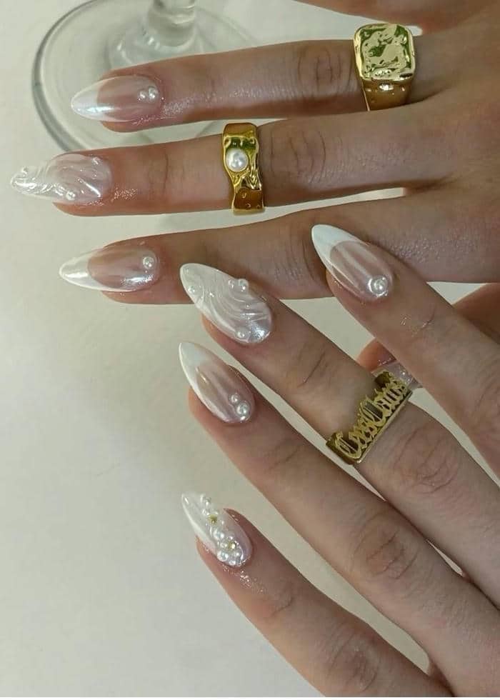 ảnh mẫu nail trắng ngọc trai