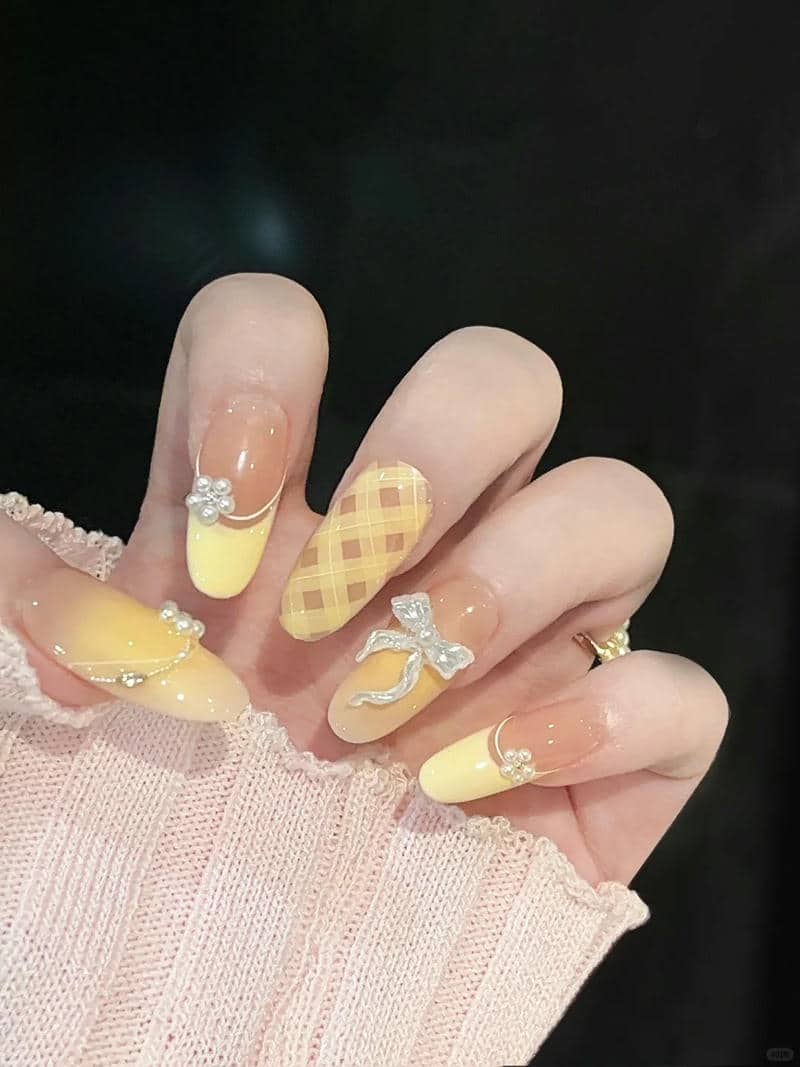 ảnh mẫu vẽ caro nail