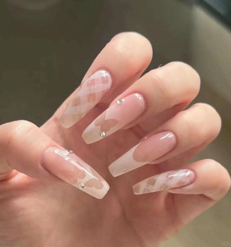 ảnh nail caro hồng