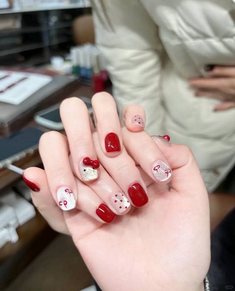 ảnh nail hello kitty cute