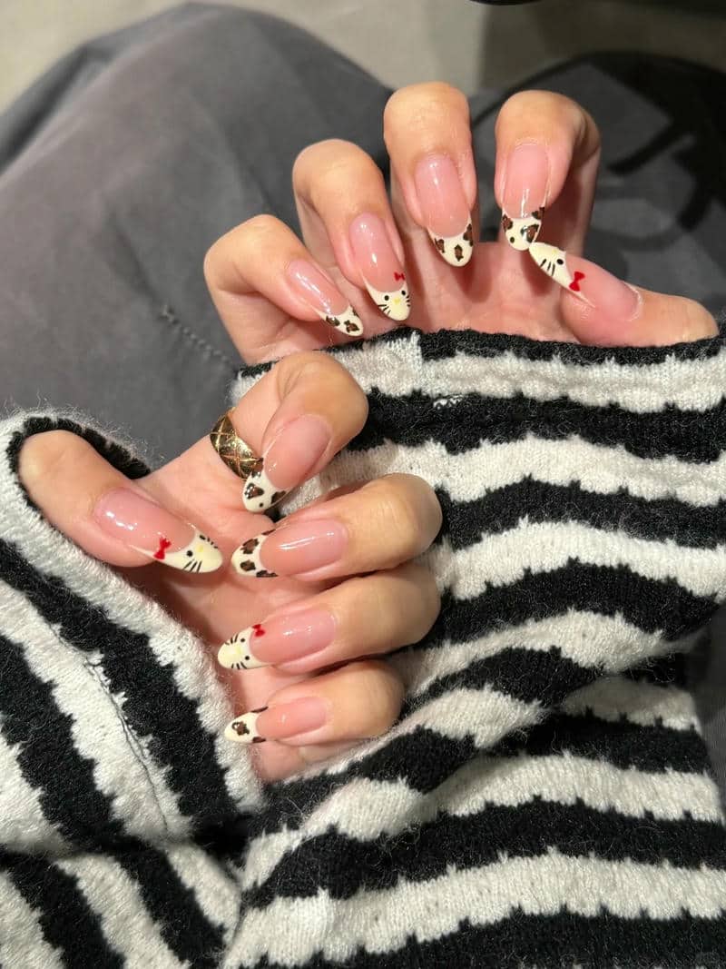 ảnh nail hello kitty