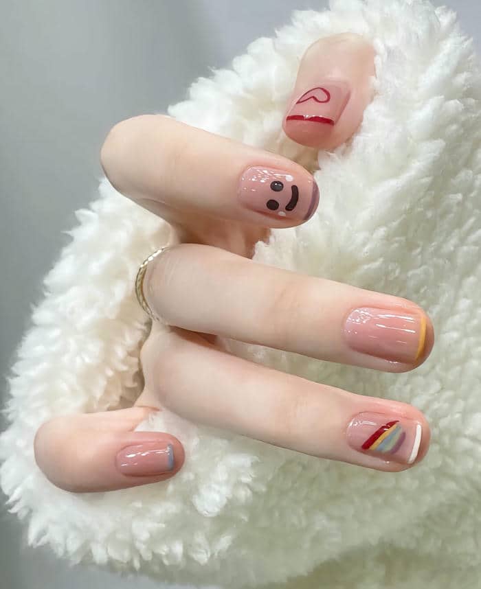 ảnh nail mùa hè đi biển