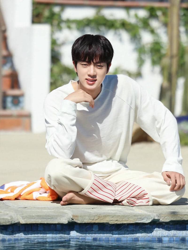 ảnh nền jin cute