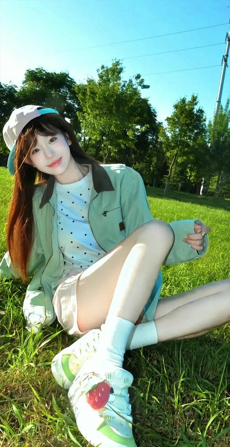hình nền cô gái cute