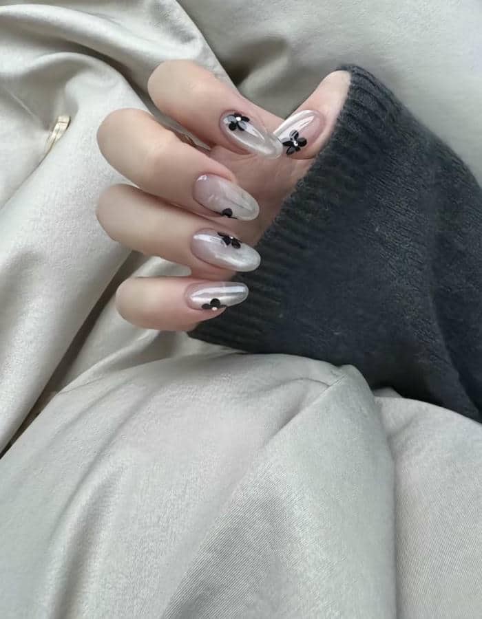 màu mắt mèo nail