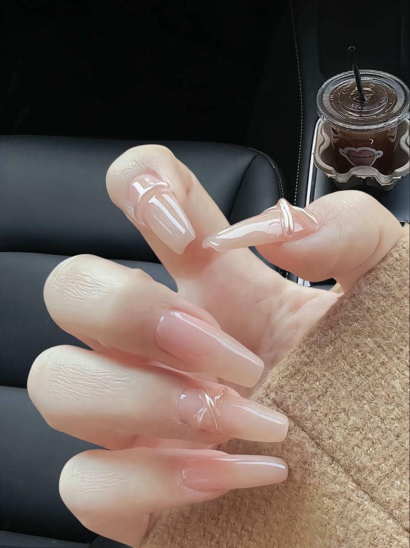 mẫu màu nail sáng da