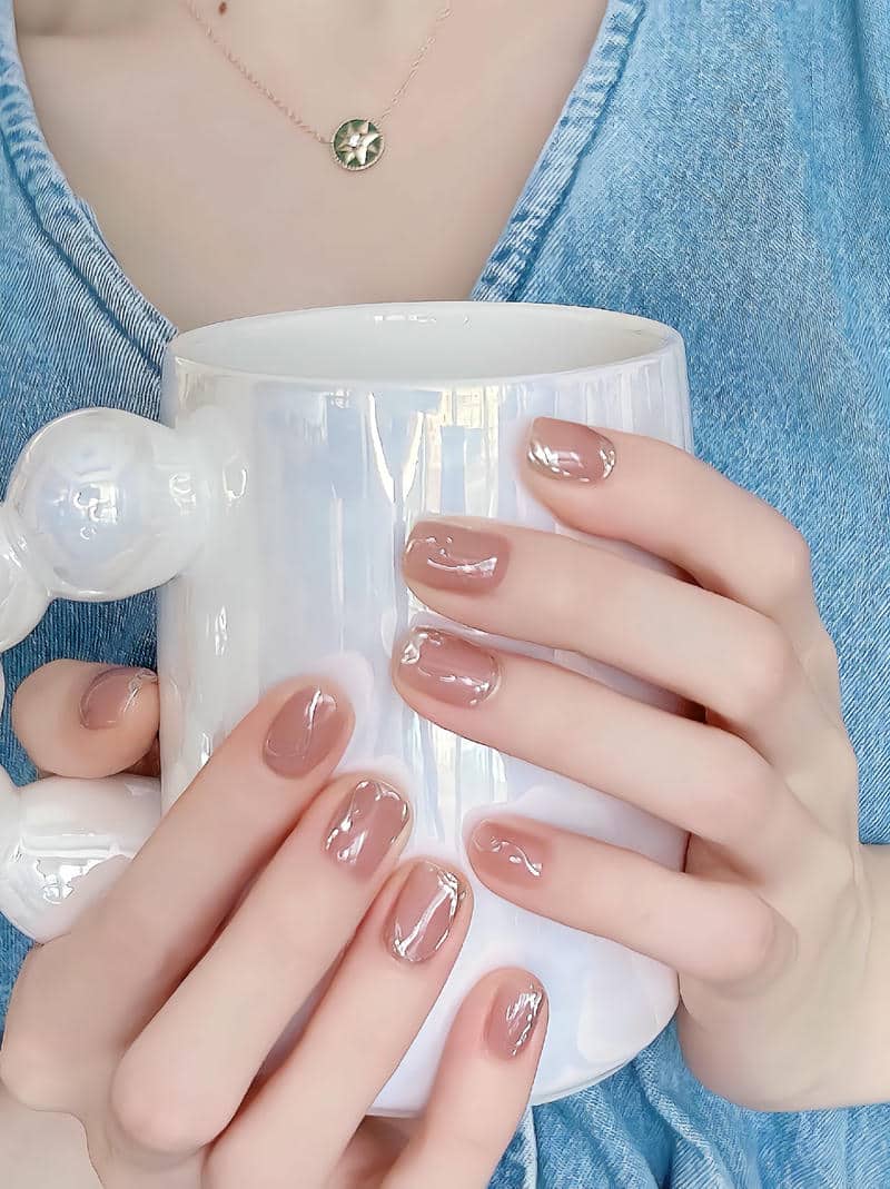 mẫu nail cho móng ngắn da ngăm