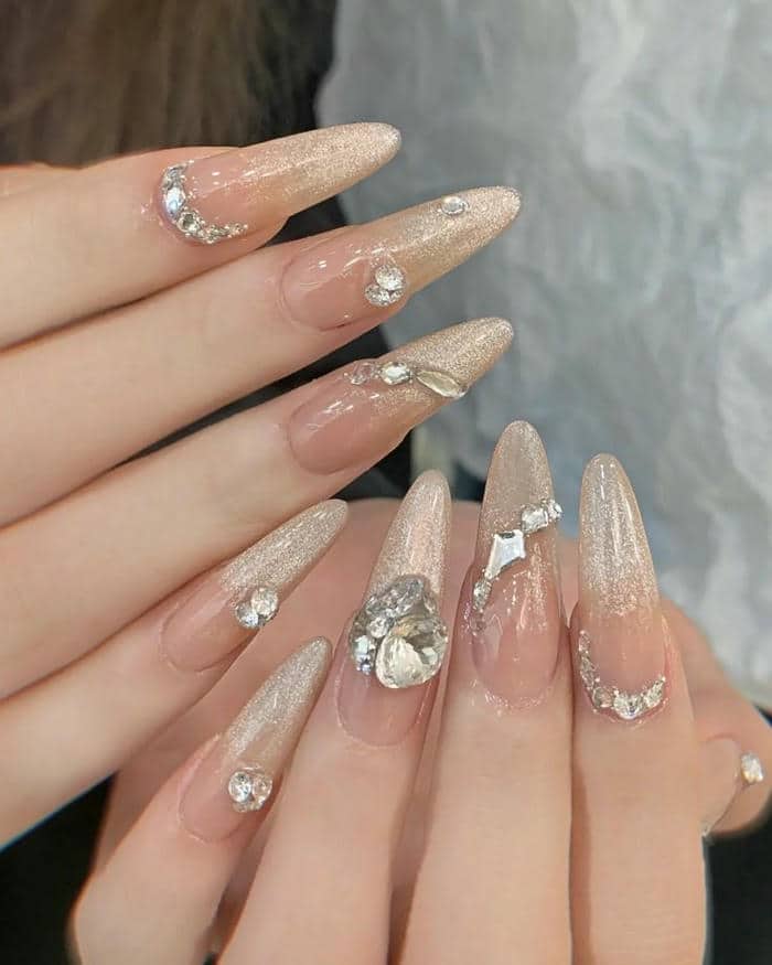 mẫu nail cô dâu sang chảnh