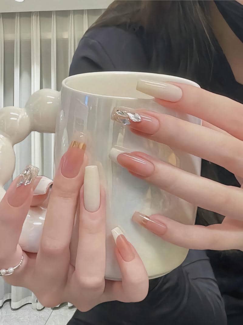mẫu nail da ngăm