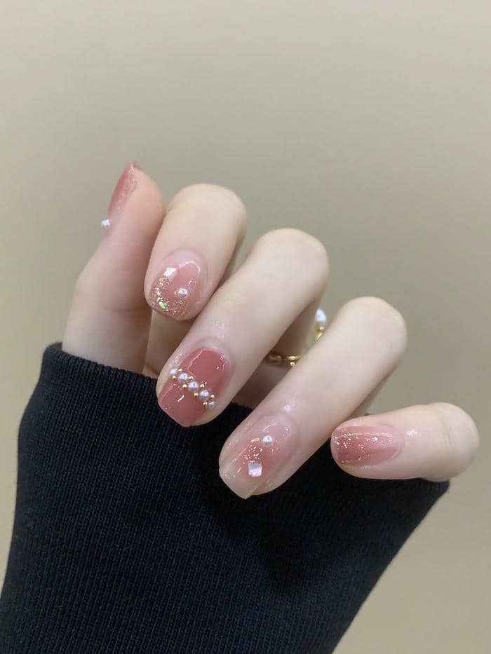 mẫu nail đính ngọc trai