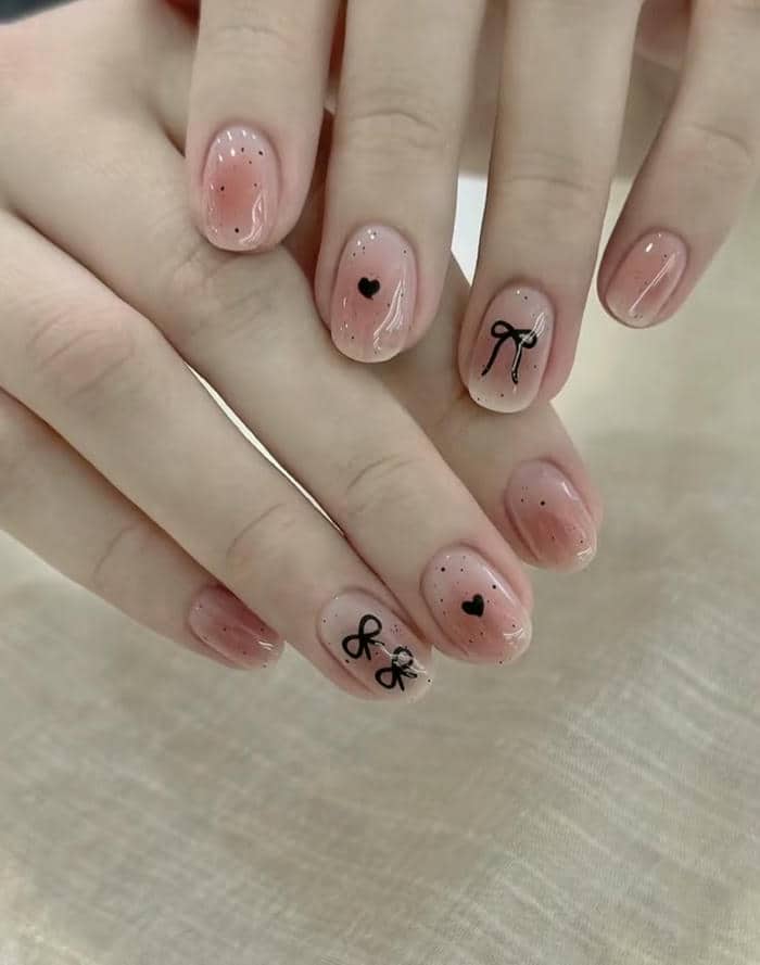 mẫu nail đơn giản nhẹ nhàng