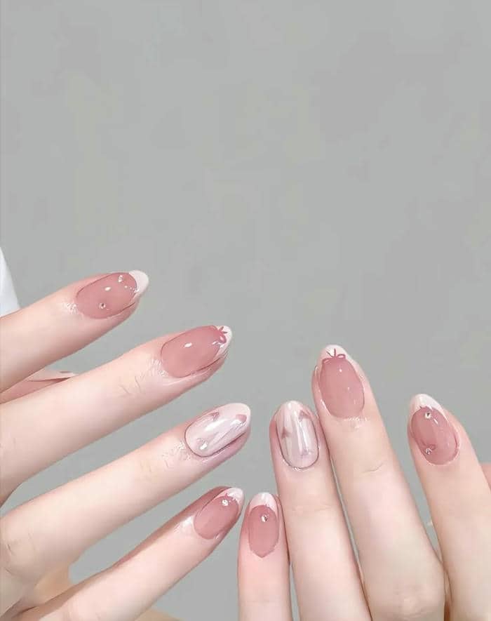 mẫu nail đơn giản sang trọng màu hồng