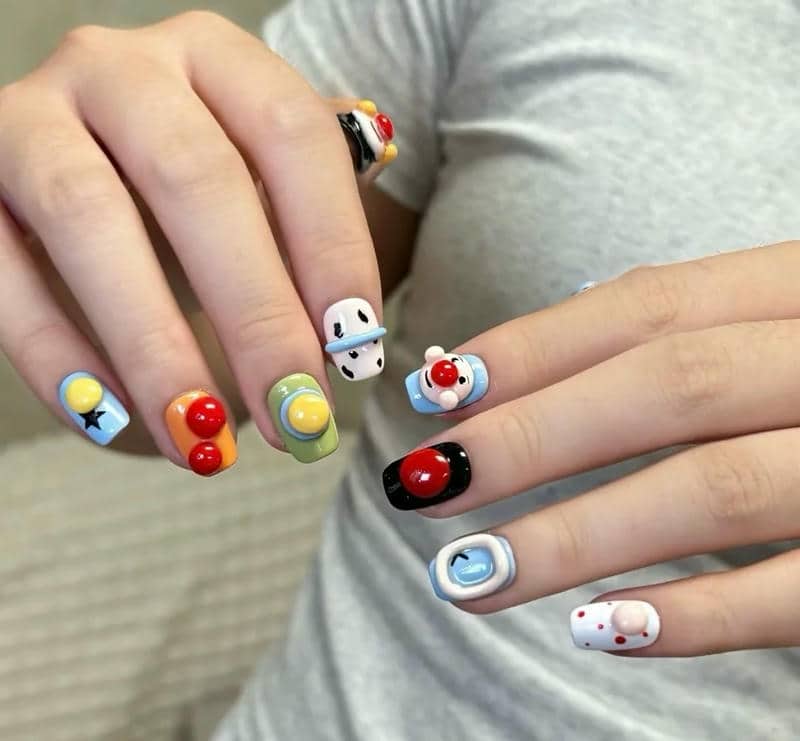 mẫu nail hài hước cho móng ngắn