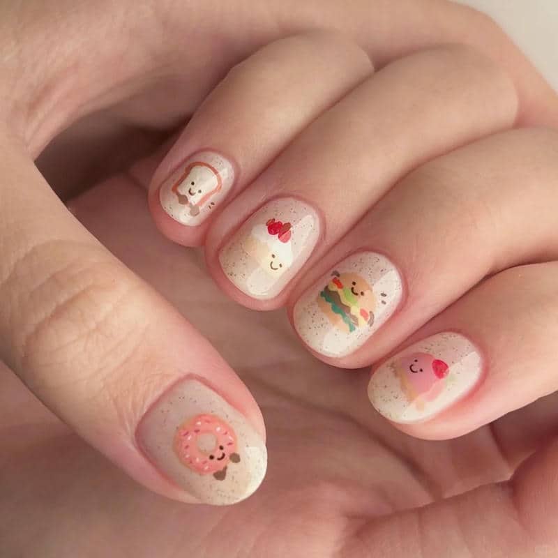 mẫu nail hài hước