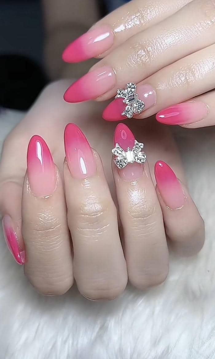 mẫu nail hồng cánh sen