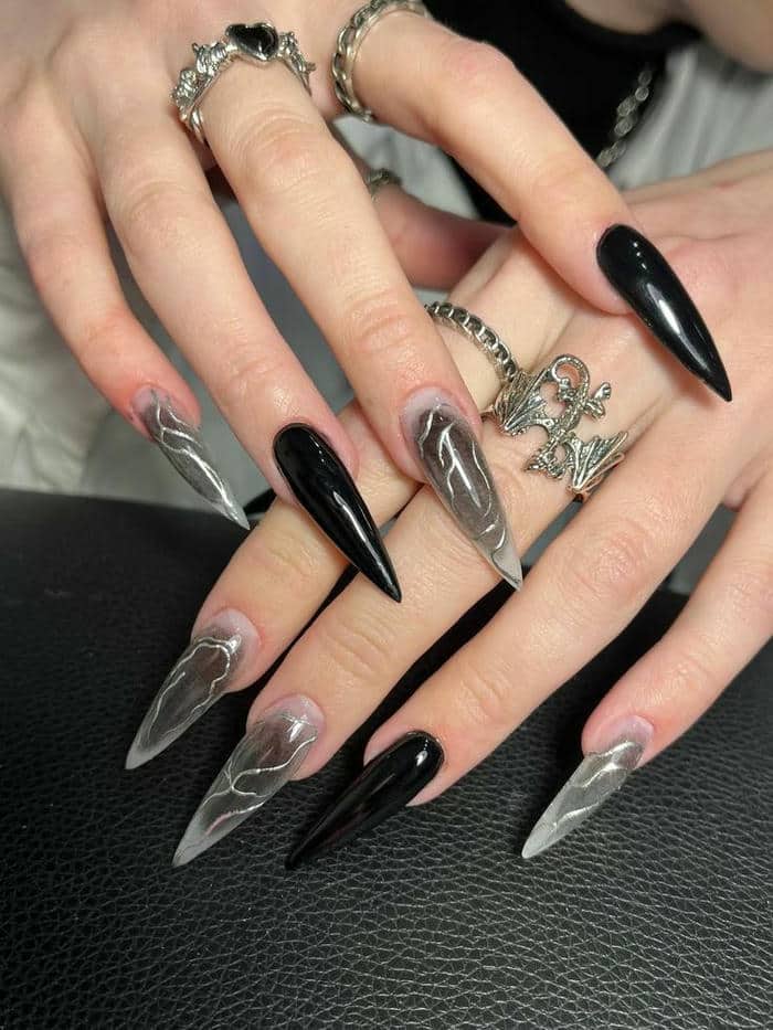mẫu nail loang đen