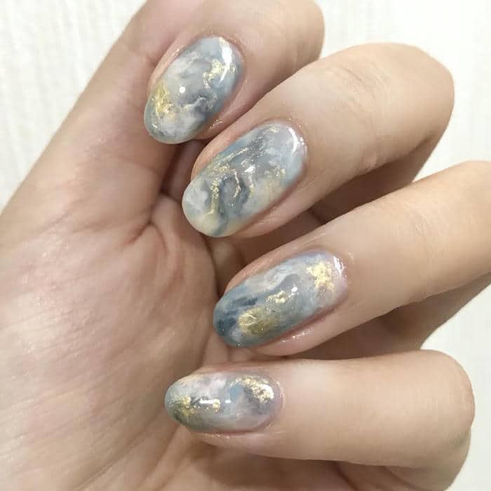 mẫu nail loang vân đá