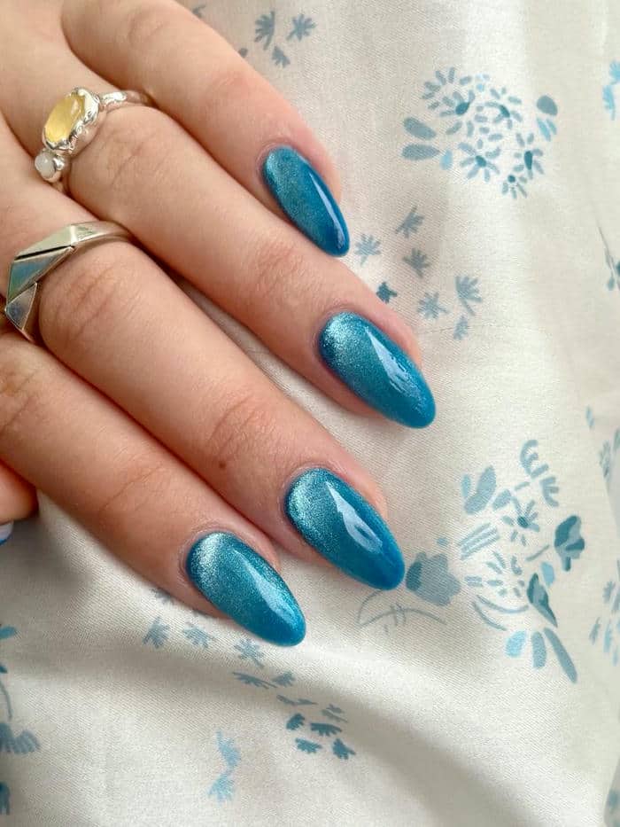 mẫu nail mắt mèo màu xanh ngọc