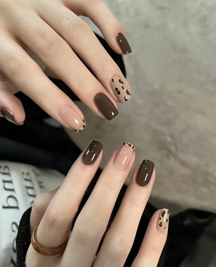 mẫu nail màu nâu tây