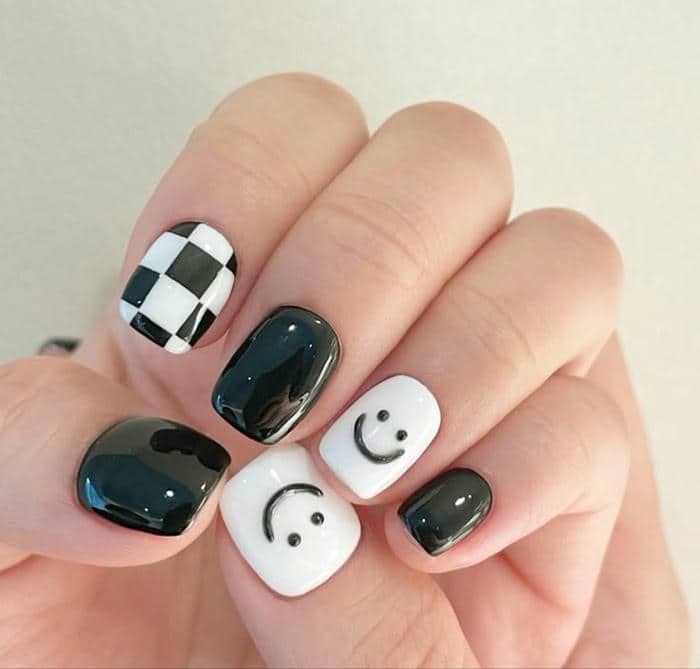 mẫu nail màu trắng sữa vẽ
