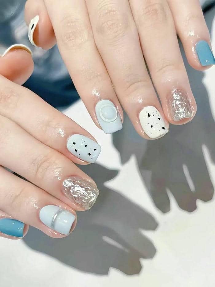 mẫu nail màu xanh dương nhạt đẹp
