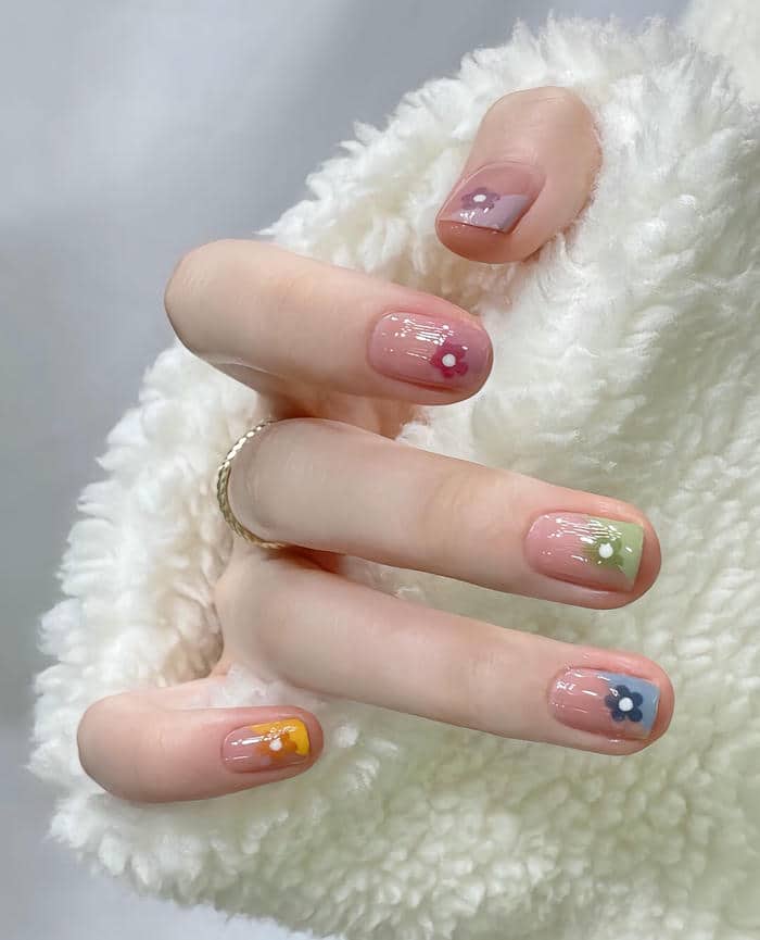 mẫu nail mùa hè đi biển