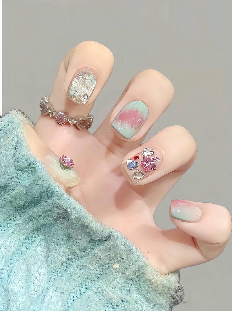 mẫu nail ngắn xinh
