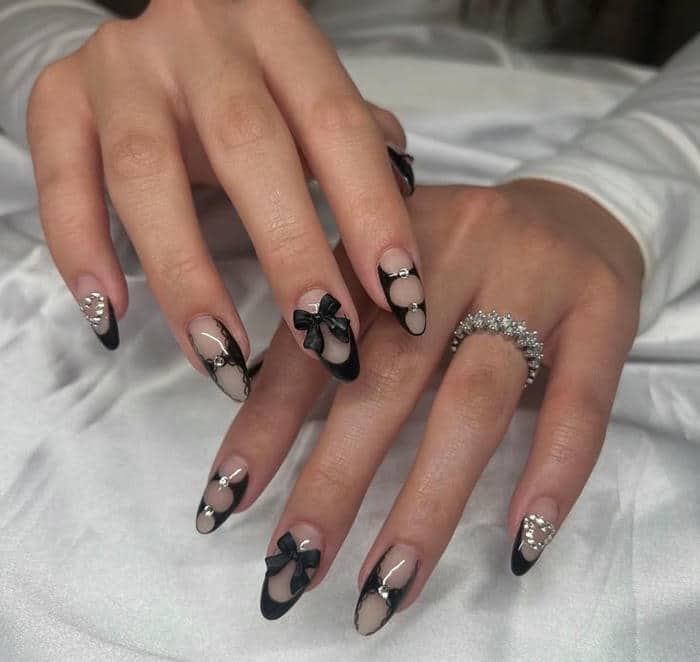 mẫu nail nơ đen