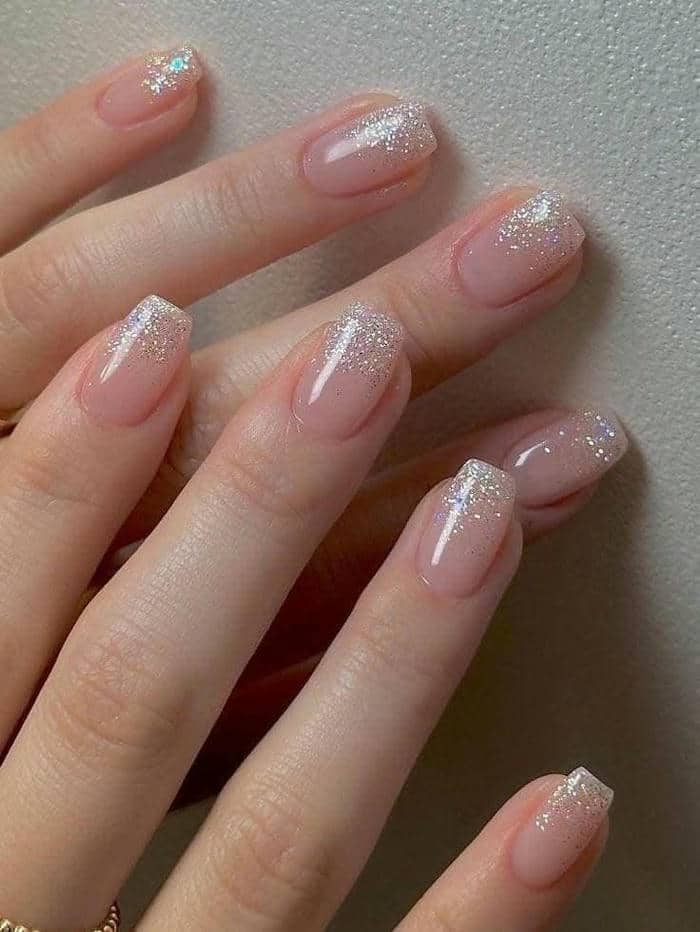 mẫu nail ombre kim tuyến