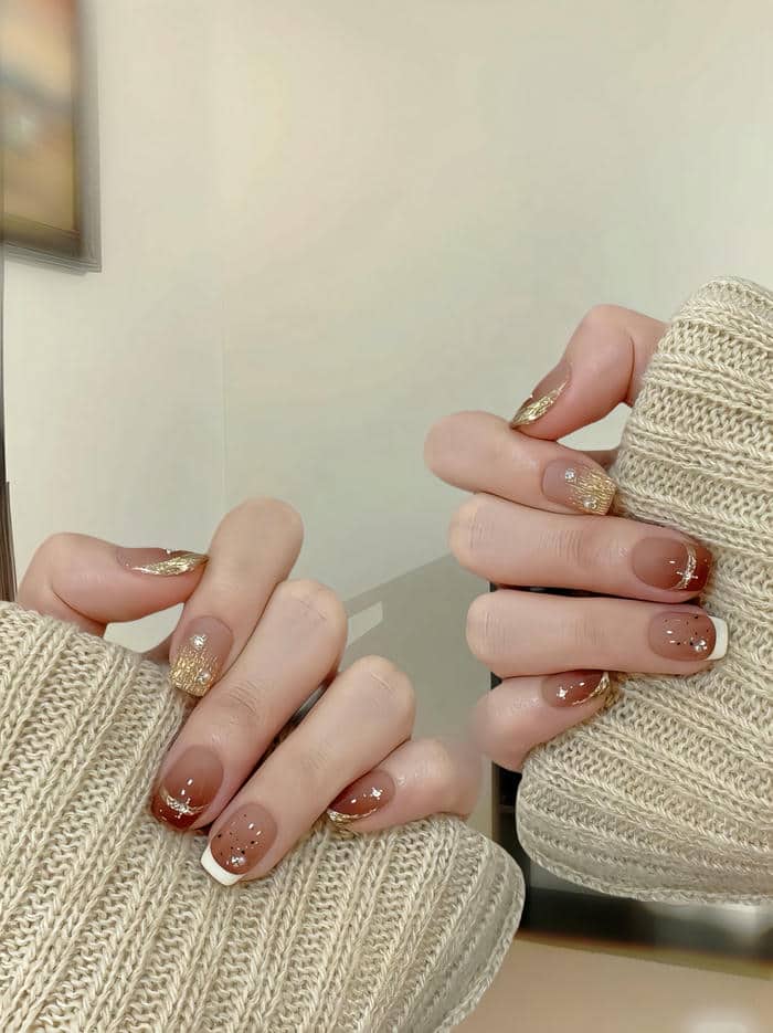 mẫu nail ombre nâu