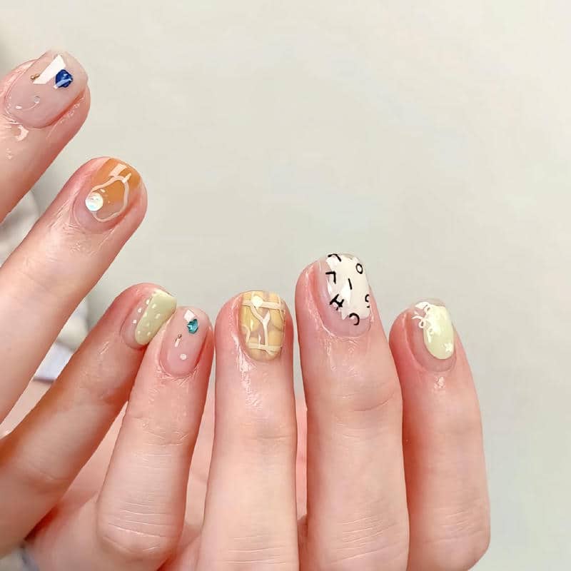 mẫu nail tết cho học sinh