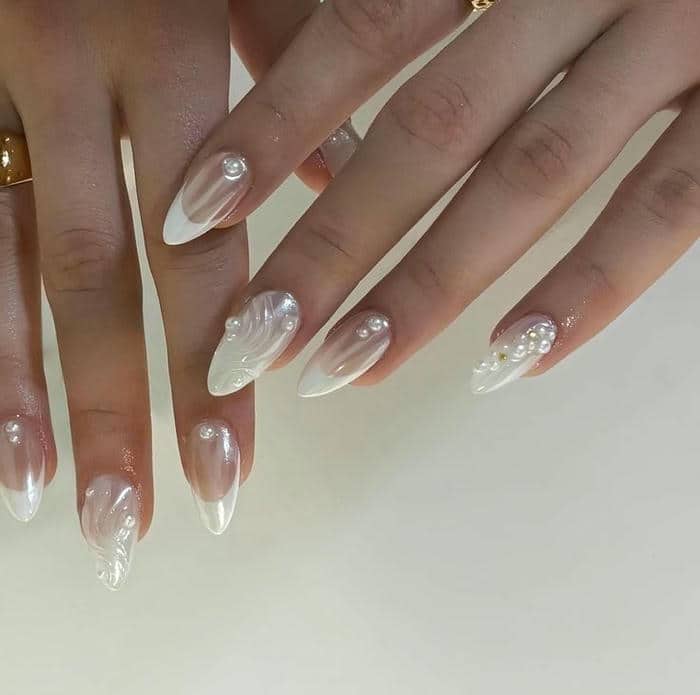 mẫu nail tráng gương ngọc trai