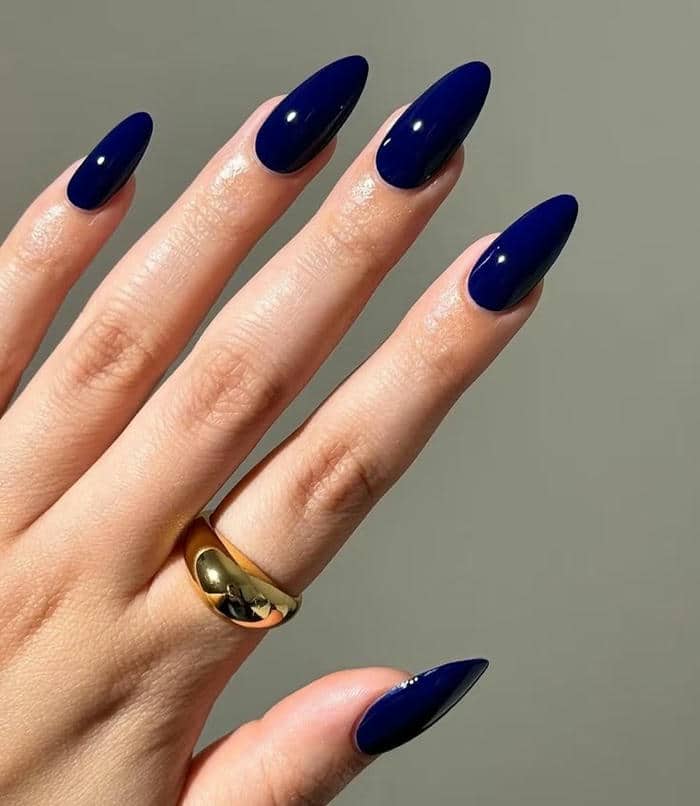 mẫu nail trơn xanh
