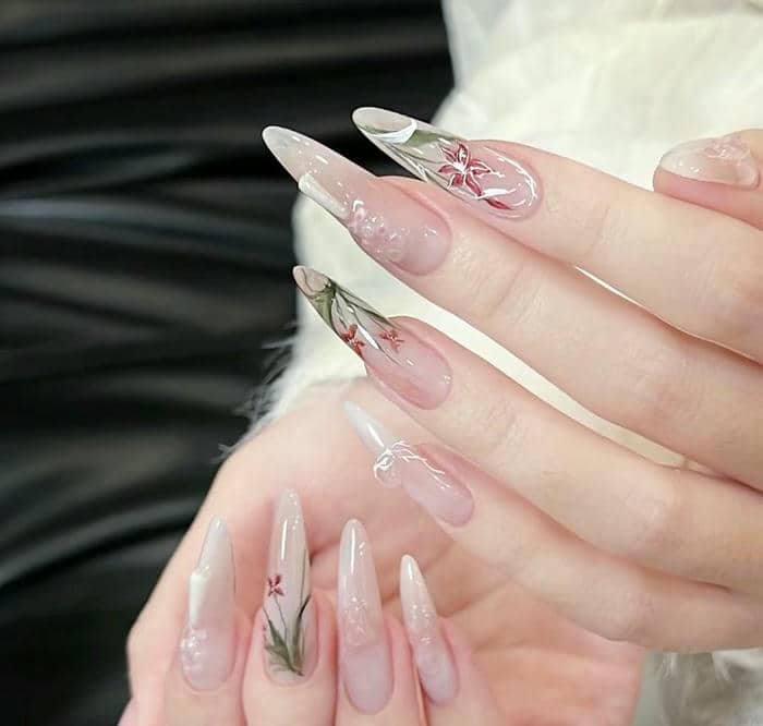 mẫu nail trong suốt đơn giản