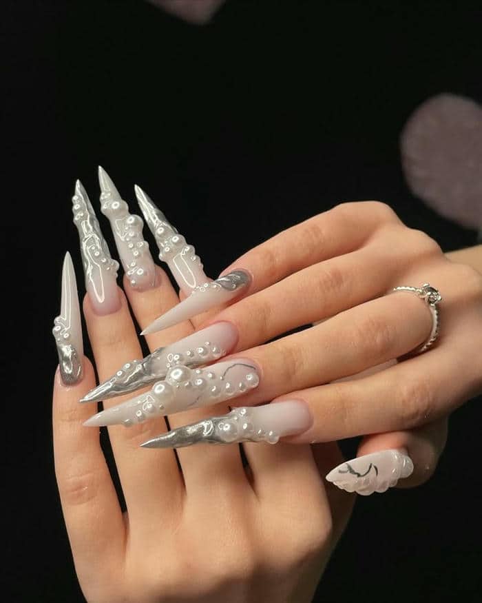 mẫu nail trong suốt xinh