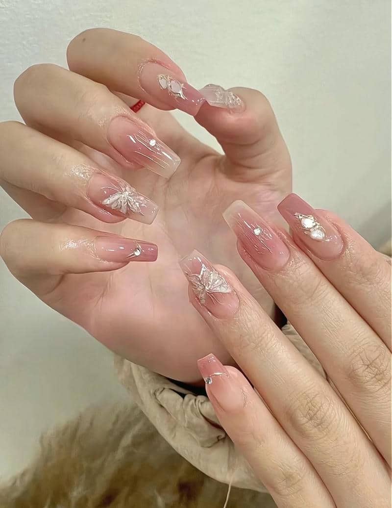 mẫu nail valentine bánh bèo