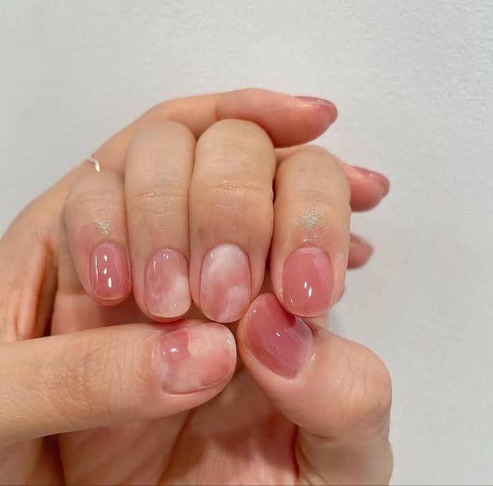 mẫu nail vân đá hồng