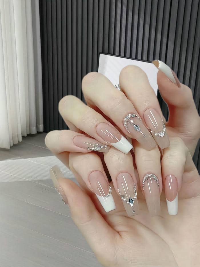 nail cô dâu đơn giản
