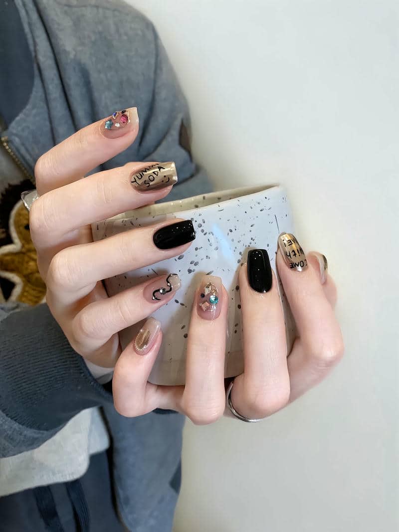 nail đen ngầu