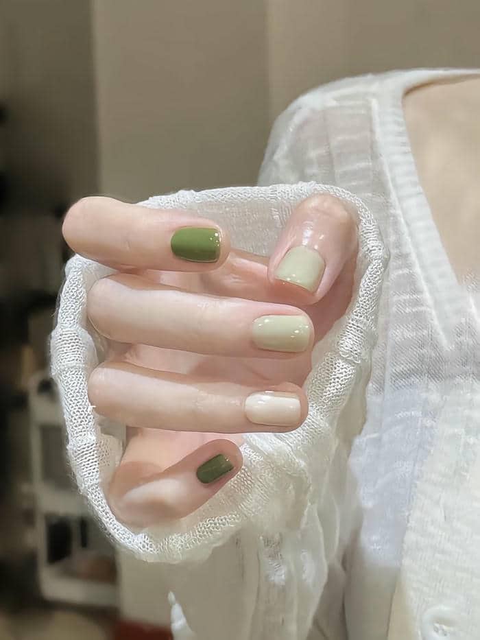 nail đơn giản màu xanh lá