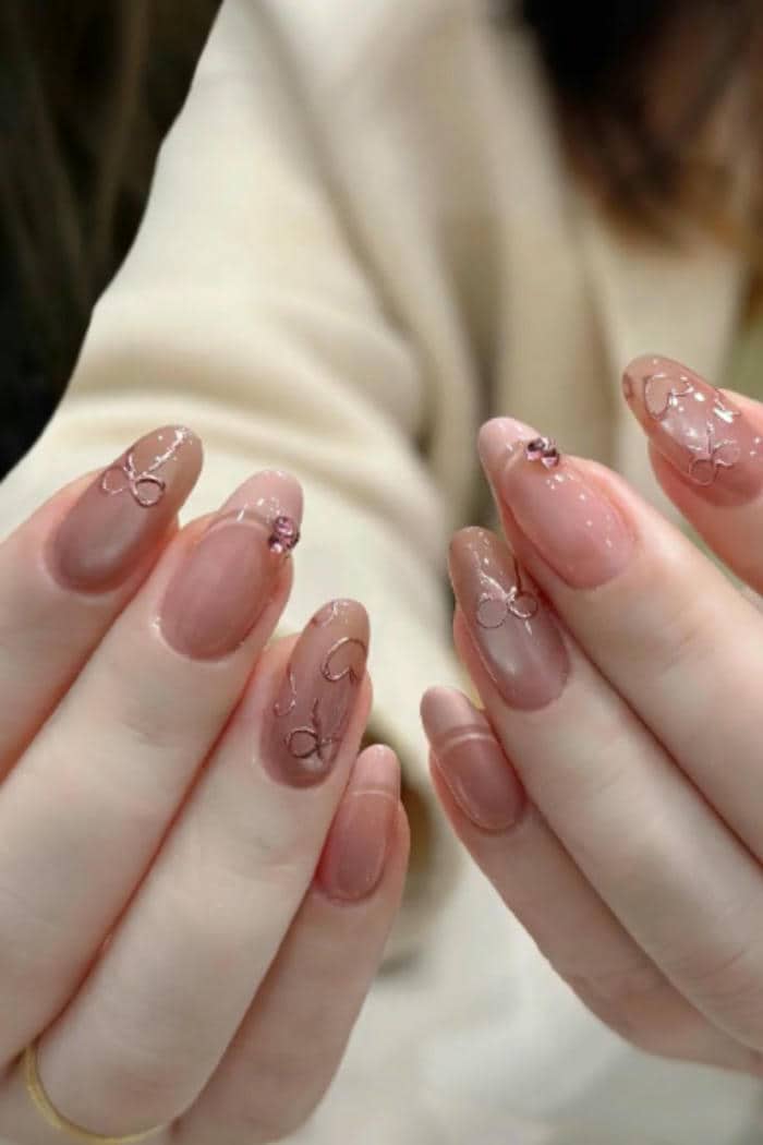 nail đơn giản sang trọng màu hồng